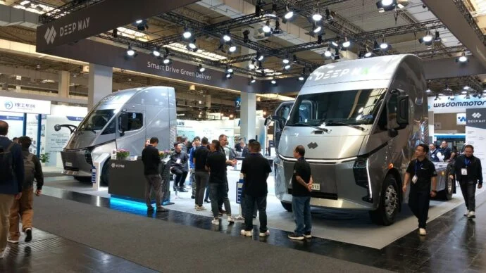 IAA Transportation 2026: camionul învață să conducă singur. Noi ce facem?